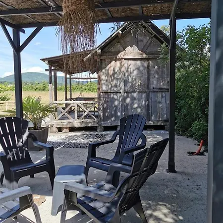 Le Clos De La Chardonniere *