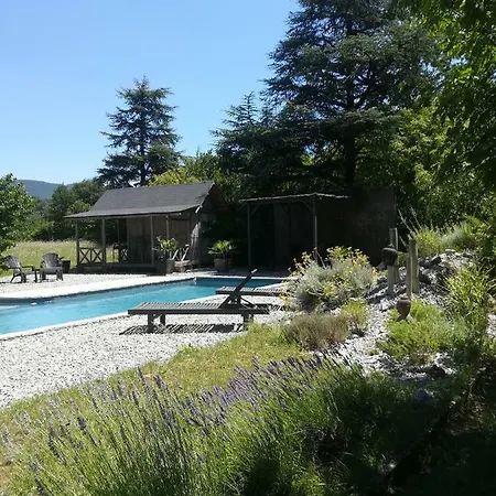 Le Clos De La Chardonniere 3*