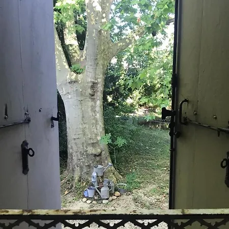 Pensjonat Le Clos De La Chardonniere